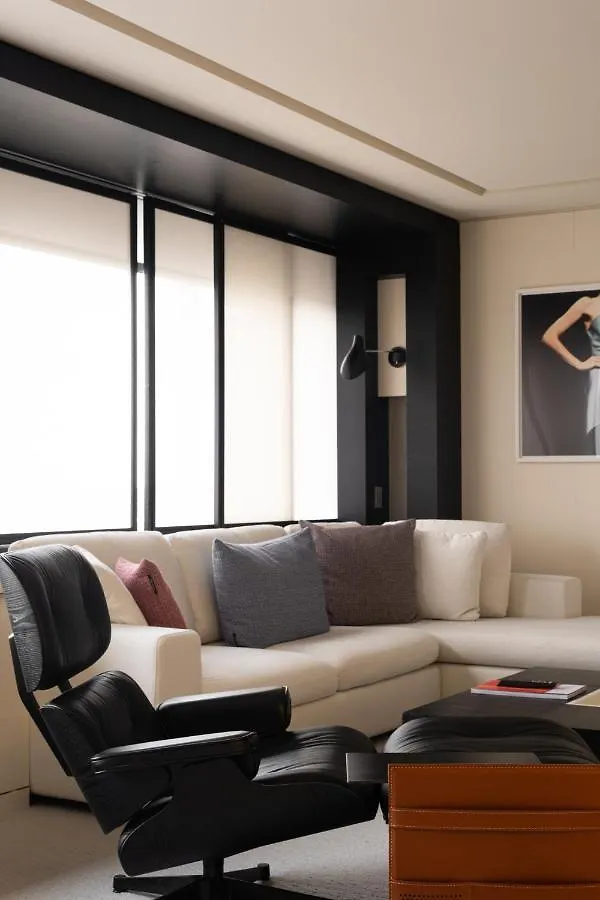 The Hotel Brussels